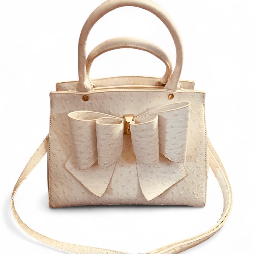 Crossi Handbag With Bow & Adjustable Strap